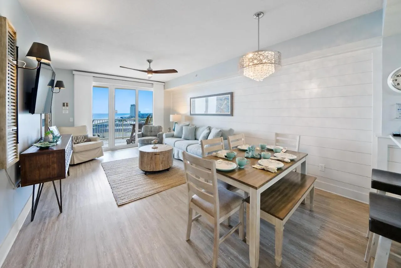 Calypso 3 Luxury Beach Vacation Sleeps 8 파나마 시티 5*,  미국